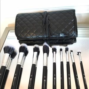 Bh Cosmetics 9 piece brush set